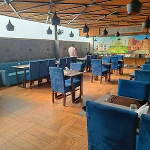 *** Hotel Square, India India