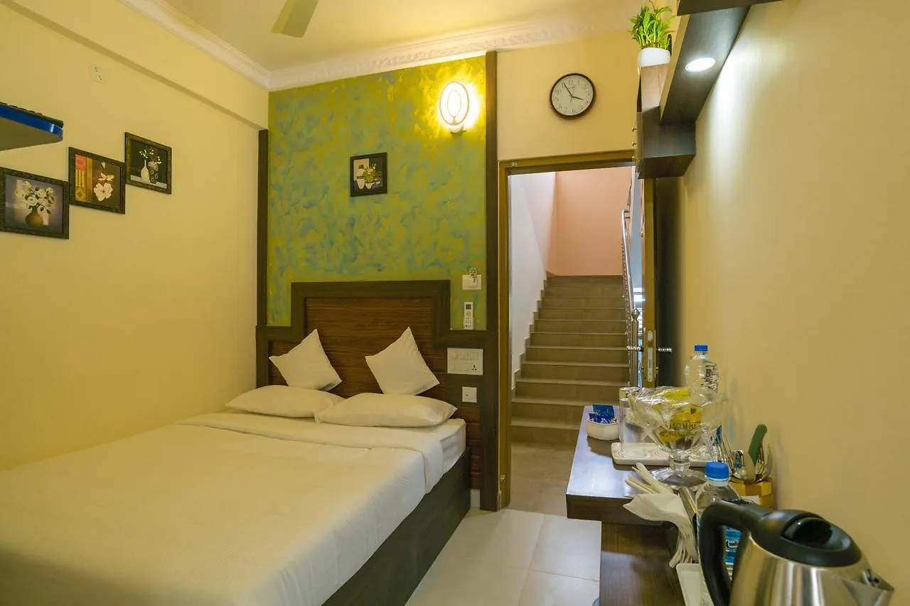 ***  Blue Bell Cochin Airport Hotel Nedumbassery India